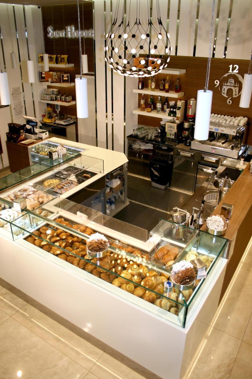Maison Saint Honore Foggia Exterior photo